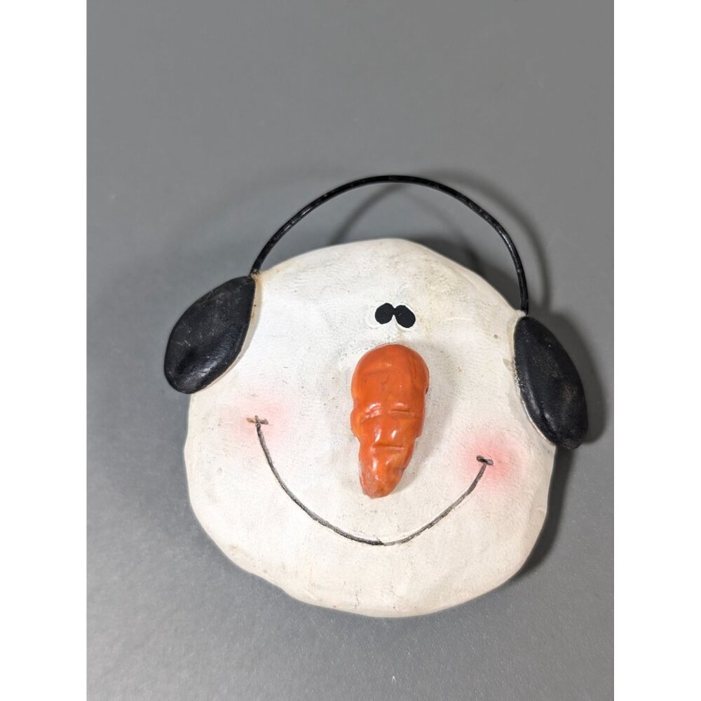 Country Christmas Snowman‎ Pin White Resin Holiday Winter